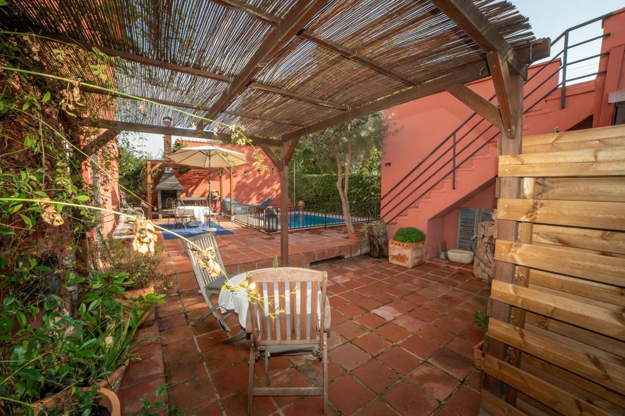 La Casita Del Patio Villa Borgona Exterior photo